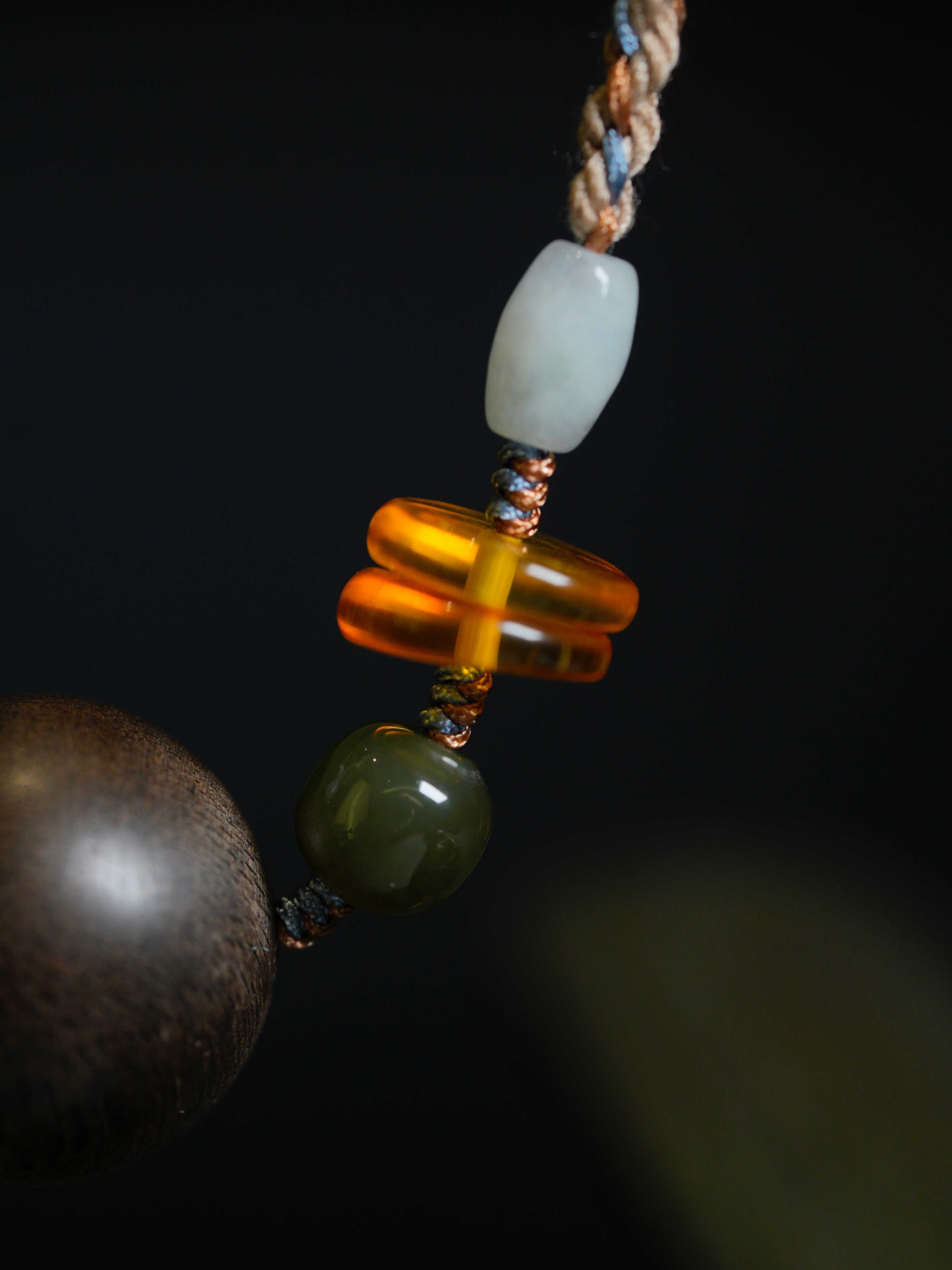 Agarwood Wholeness Pendant